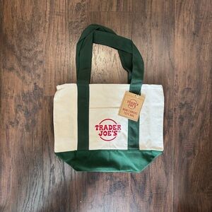NWT- Trader Joe’s Mini Canvas Tote (Green)